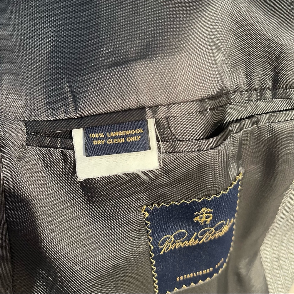 Brooks Brothers Herringbone Two Button Blazer Spo… - image 8